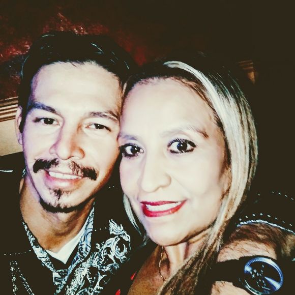 Meet your Posher, Roberto antonio - Picture 1 of 1